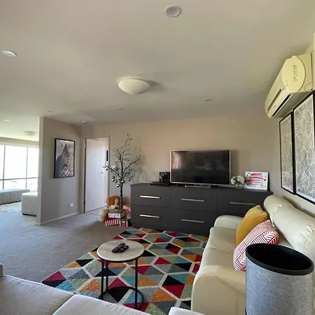 Hobart Panoramic View With Spas Exterior photo